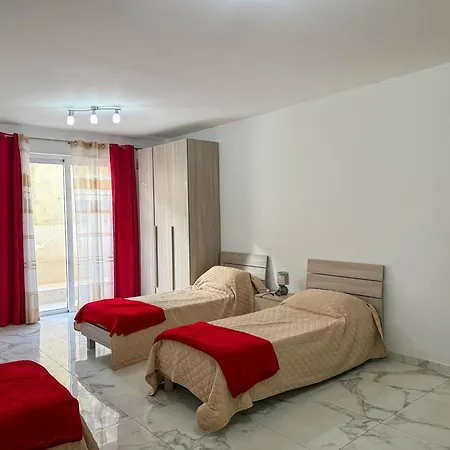 Apartment Your Base Near Nightlife Gzira