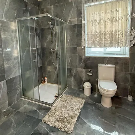 Your Base Near Nightlife * Gzira