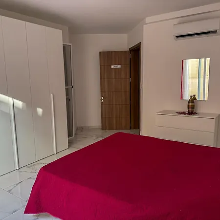 Your Base Near Nightlife Apartment Gzira