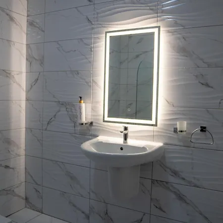 Your Base Near Nightlife * Gzira