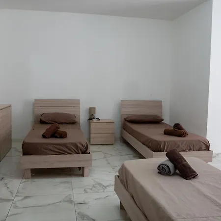 Your Base Near Nightlife Gzira