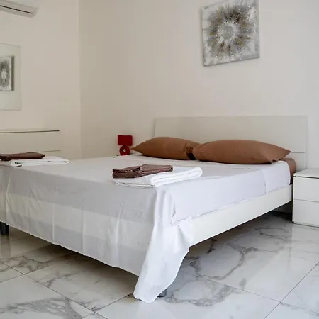 Your Base Near Nightlife Gzira